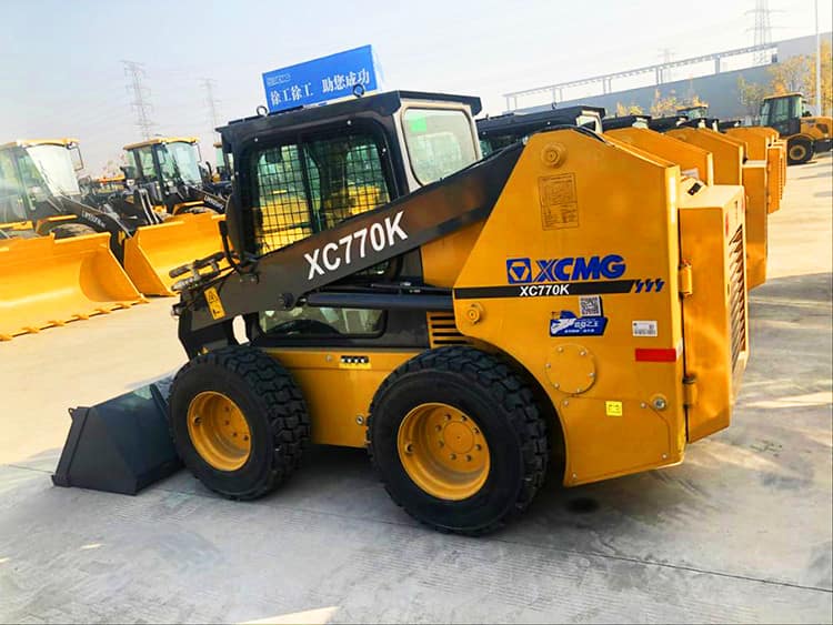 XCMG XC770K 1 ton Mini Skid Steers Loader For Snow Removal